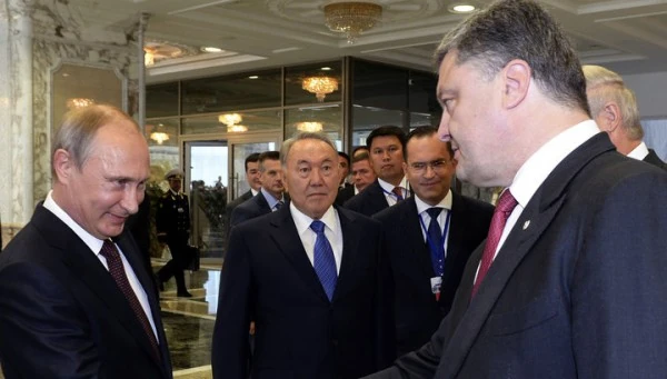 Таня Адамс - Атака ботов
