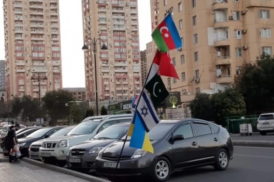 Иван Лютый - Армянское радио или восток дело тонкое