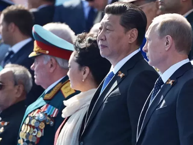 Сергей Климовский - Парад в Москве как операция прикрытия к договору с Китаем