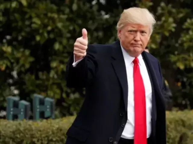 Сергей Климовский - Почему Трамп требует встречу в августе, вопреки тому, что у пескова не стоит