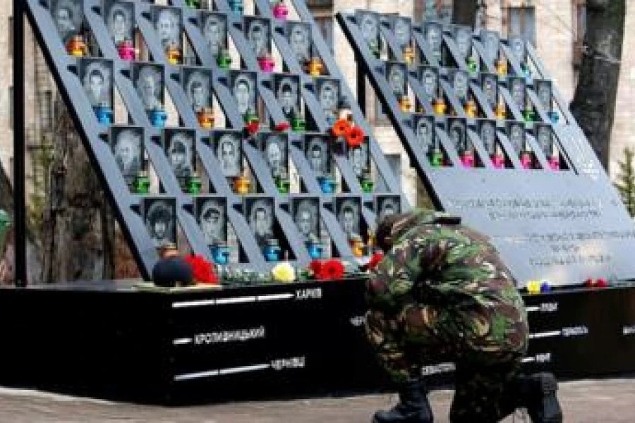 Віктор Таран - Сьогодні день пам'яті загиблих на Майдані